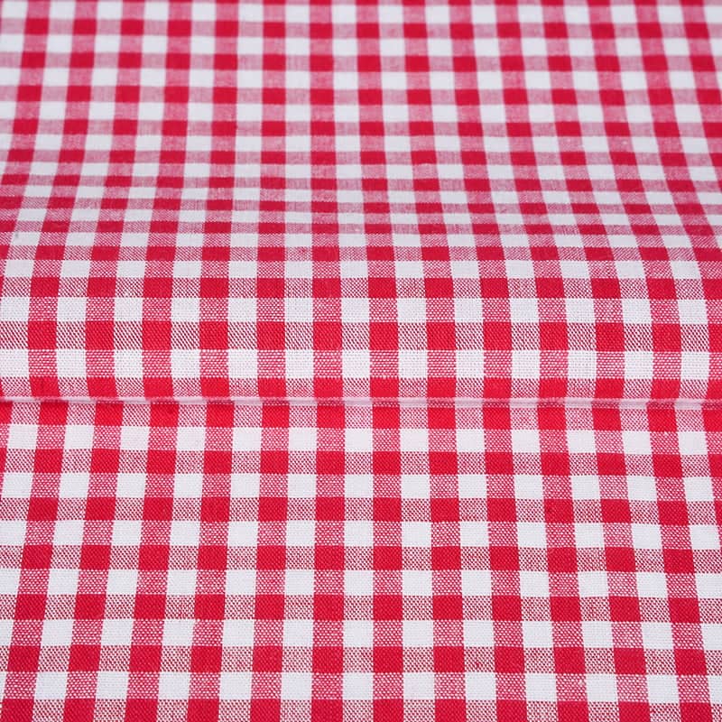 Yarn Dyed Pure Cotton Woven Fabric In Red And White Check Popular Designs With Good Quality And Soft Handfeeling